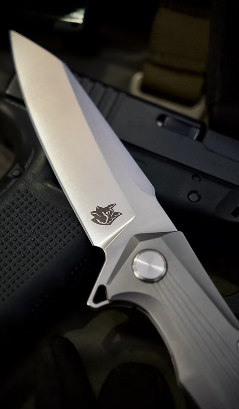 Messer D2 Hundeführer